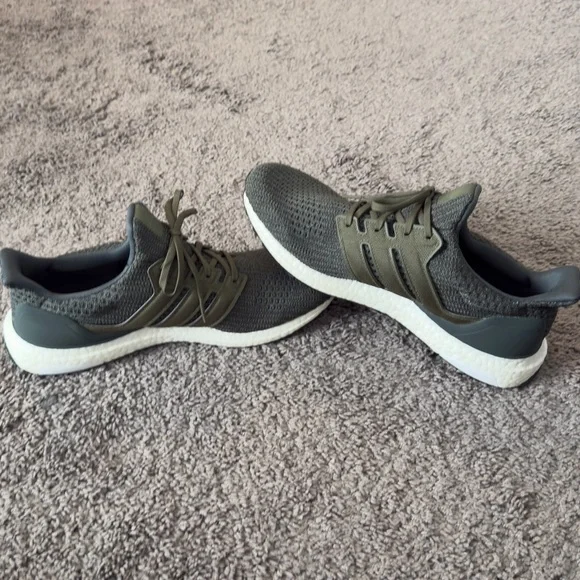 adidas Men’s Ultra Boost 3.0